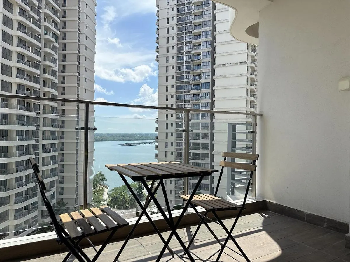 Bay Point Danga Bay By Cactus Homestay Thm Johor Bahru 0*,  Malaysia