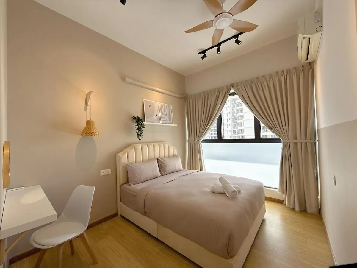 شقة Bay Point Danga Bay By Cactus Homestay Thm جوهر بهرو