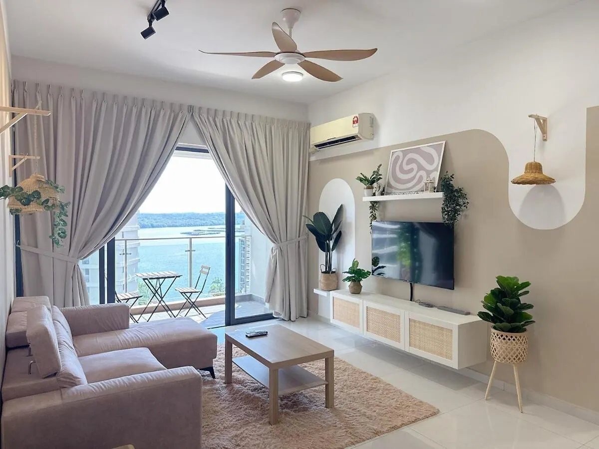 شقة Bay Point Danga Bay By Cactus Homestay Thm جوهر بهرو ماليزيا