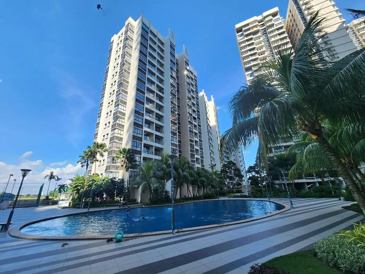 Bay Point Danga Bay By Cactus Homestay Thm جوهر بهرو شقة